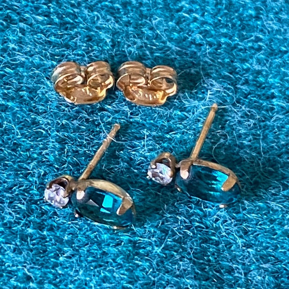 Tru-Kay I December Birthstone Earrings I 14KT GF - Picture 9 of 15